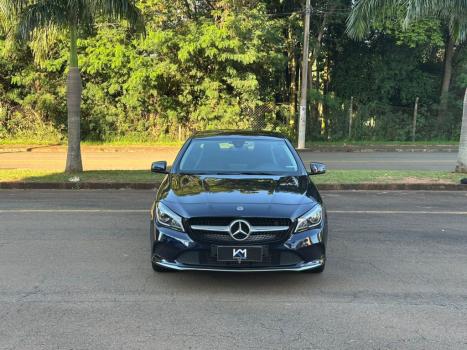 MERCEDES-BENZ CLA 180 1.6 16V 4P CGI TURBO 7G-TRONIC AUTOM�TICO DCT, Foto 2