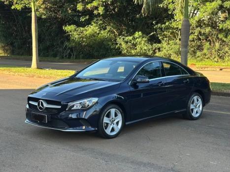 MERCEDES-BENZ CLA 180 1.6 16V 4P CGI TURBO 7G-TRONIC AUTOM�TICO DCT, Foto 6