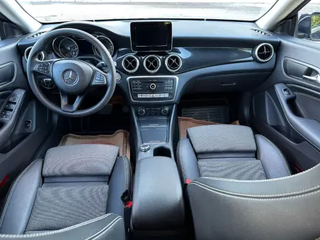 MERCEDES-BENZ CLA 180 1.6 16V 4P CGI TURBO 7G-TRONIC AUTOM�TICO DCT, Foto 7