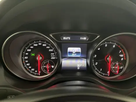 MERCEDES-BENZ CLA 180 1.6 16V 4P CGI TURBO 7G-TRONIC AUTOM�TICO DCT, Foto 9