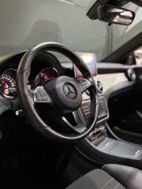 MERCEDES-BENZ CLA 200 1.6 16V 4P VISION AUTOM�TICO, Foto 5