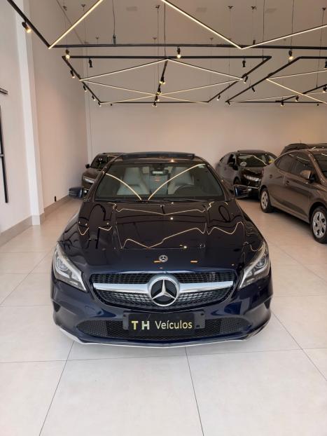 MERCEDES-BENZ CLA 200 1.6 16V 4P CGI 7-G TRONIC AUTOMÁTICO DCT, Foto 1