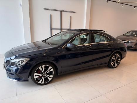 MERCEDES-BENZ CLA 200 1.6 16V 4P CGI 7-G TRONIC AUTOMÁTICO DCT, Foto 5