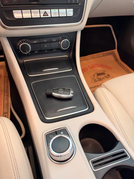 MERCEDES-BENZ CLA 200 1.6 16V 4P CGI 7-G TRONIC AUTOMÁTICO DCT, Foto 11