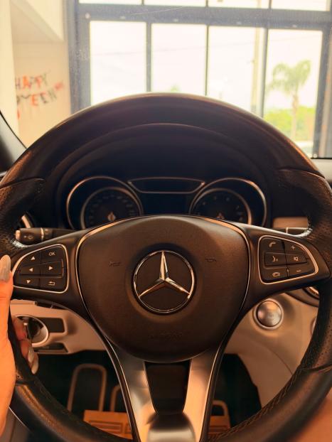 MERCEDES-BENZ CLA 200 1.6 16V 4P CGI 7-G TRONIC AUTOMÁTICO DCT, Foto 19