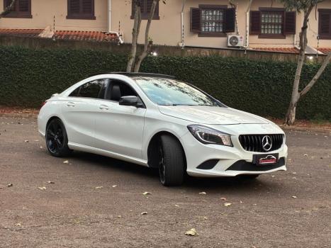 MERCEDES-BENZ CLA 200 1.6 4P FIRST EDITION TURBO AUTOMATIZADO, Foto 4