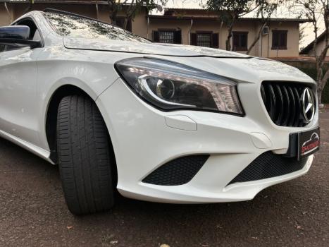 MERCEDES-BENZ CLA 200 1.6 4P FIRST EDITION TURBO AUTOMATIZADO, Foto 9