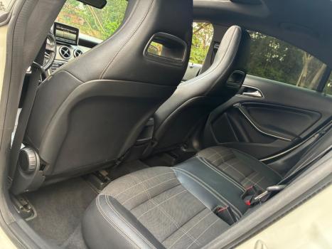MERCEDES-BENZ CLA 200 1.6 4P FIRST EDITION TURBO AUTOMATIZADO, Foto 11