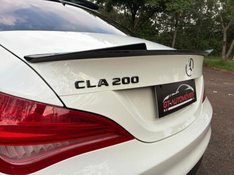MERCEDES-BENZ CLA 200 1.6 4P FIRST EDITION TURBO AUTOMATIZADO, Foto 12