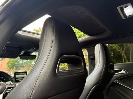 MERCEDES-BENZ CLA 200 1.6 4P FIRST EDITION TURBO AUTOMATIZADO, Foto 13