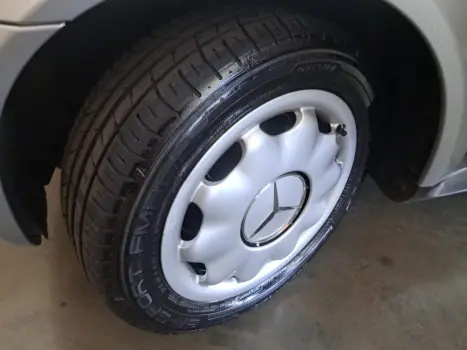 MERCEDES-BENZ Classe A 1.6 4P 160 CLASSIC, Foto 16