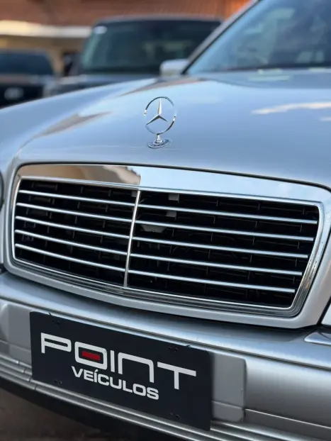 MERCEDES-BENZ E 320 3.2 V6 4P AVANTGARDE AUTOM�TICO, Foto 4