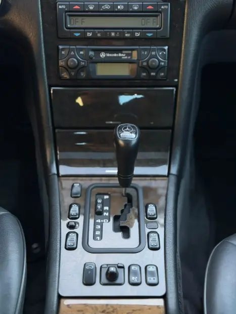 MERCEDES-BENZ E 320 3.2 V6 4P AVANTGARDE AUTOM�TICO, Foto 9