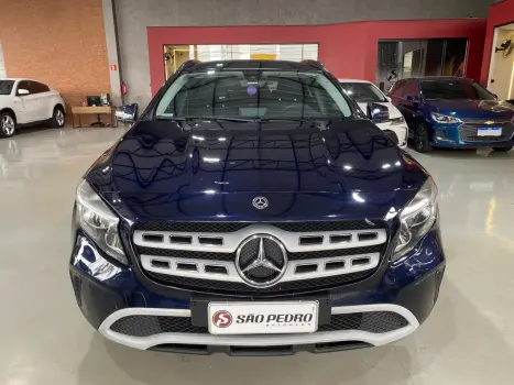 MERCEDES-BENZ GLA 200 1.6 16V 4P FLEX CGI STYLE TURBO AUTOMÁTICO, Foto 3 MERCEDES-BENZ GLA 200 1.6 16V 4P FLEX CGI STYLE TURBO AUTOMÁTICO, Foto 3