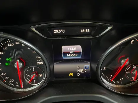 MERCEDES-BENZ GLA 200 1.6 16V 4P FLEX CGI STYLE TURBO AUTOMÁTICO, Foto 17 MERCEDES-BENZ GLA 200 1.6 16V 4P FLEX CGI STYLE TURBO AUTOMÁTICO, Foto 17