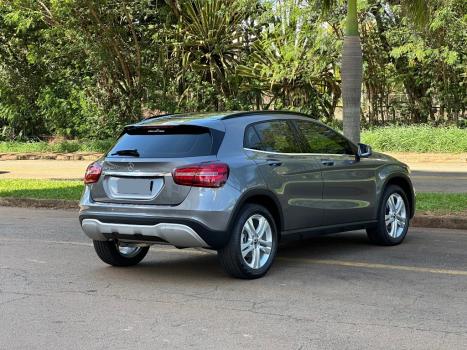 MERCEDES-BENZ GLA 200 1.6 16V 4P FLEX CGI STYLE TURBO AUTOMTICO, Foto 3