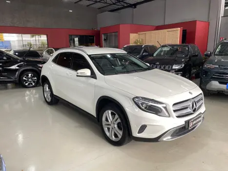 MERCEDES-BENZ GLA 200 1.6 16V 4P FLEX CGI ADVANCE TURBO AUTOM�TICO, Foto 2
