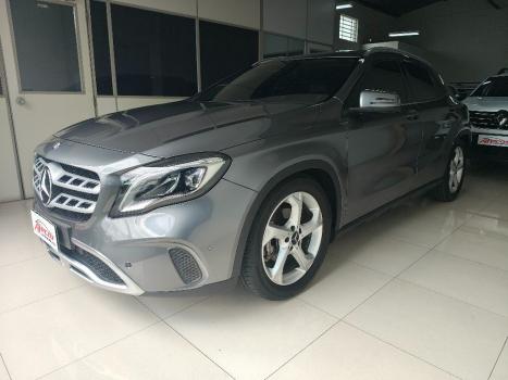 MERCEDES-BENZ GLA 200 1.6 16V 4P FLEX CGI ADVANCE TURBO AUTOM�TICO, Foto 2