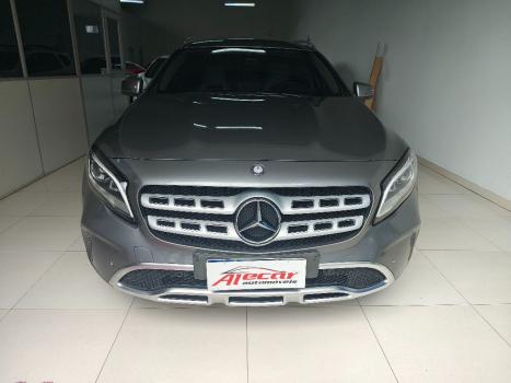 MERCEDES-BENZ GLA 200 1.6 16V 4P FLEX CGI ADVANCE TURBO AUTOM�TICO, Foto 3