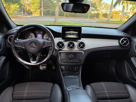 MERCEDES-BENZ GLA 200 1.6 16V 4P CGI ADVANCE TURBO AUTOM�TICO, Foto 6