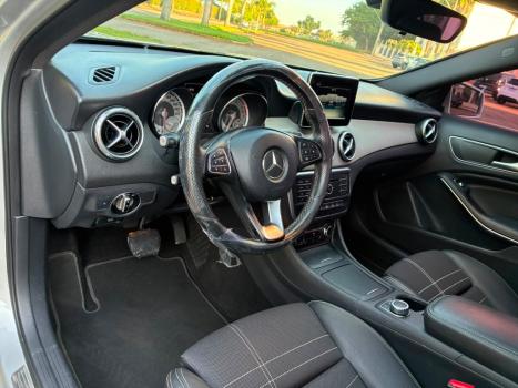 MERCEDES-BENZ GLA 200 1.6 16V 4P CGI ADVANCE TURBO AUTOM�TICO, Foto 6
