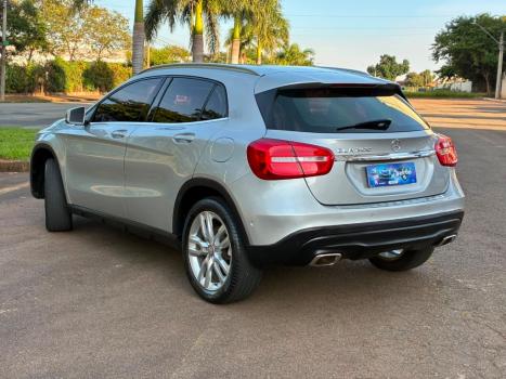 MERCEDES-BENZ GLA 200 1.6 16V 4P CGI ADVANCE TURBO AUTOM�TICO, Foto 8