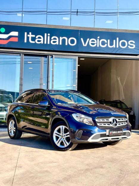 MERCEDES-BENZ GLA 200 1.6 16V 4P CGI STYLE TURBO AUTOM�TICO, Foto 2
