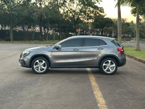 MERCEDES-BENZ GLA 200 1.6 16V 4P FLEX CGI ADVANCE TURBO AUTOM�TICO, Foto 2