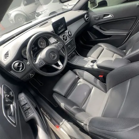 MERCEDES-BENZ GLA 250 2.0 16V 4P SPORT TURBO AUTOM�TICO, Foto 7