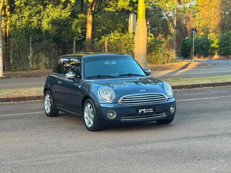 MINI Cooper 1.6 16V, Foto 1