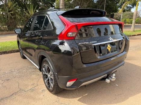 MITSUBISHI Eclipse Cross 1.5 16V 4P MIVEC HPE-S OUTDOOR S-AWC TURBO AUTOM�TICO CVT, Foto 4