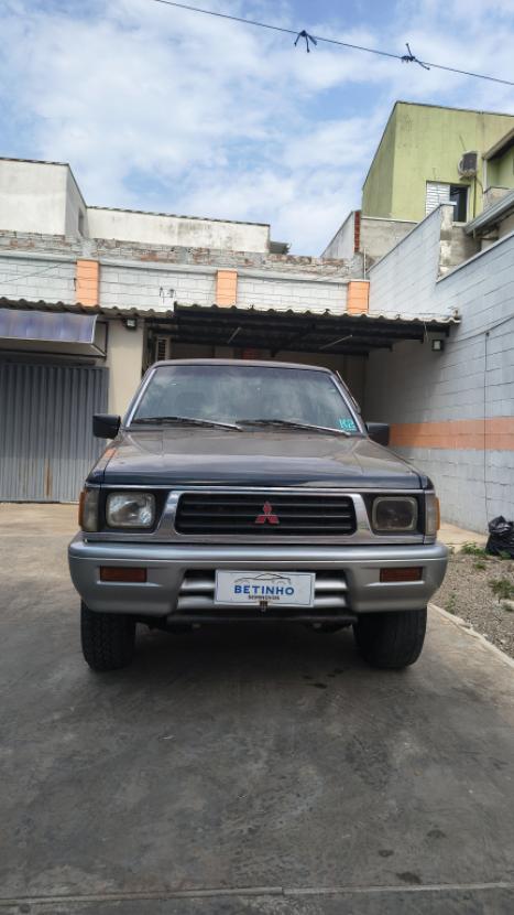 MITSUBISHI L 200 2.5 4X4 CABINE DUPLA DIESEL, Foto 2