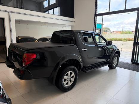 MITSUBISHI L 200 2.5 GLS HPE 4X4 CABINE DUPLA TURBO DIESEL AUTOMTICO, Foto 8
