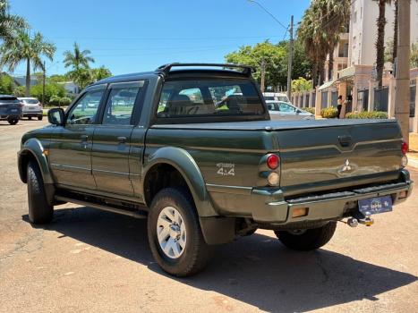 MITSUBISHI L 200 2.5 SPORT HPE 4X4 CABINE DUPLA TURBO INTECOOLER AUTOMTICO, Foto 5