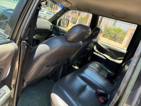 MITSUBISHI L 200 2.5 SPORT HPE 4X4 CABINE DUPLA TURBO INTECOOLER AUTOMTICO, Foto 8