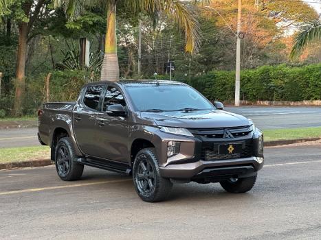 MITSUBISHI L 200 2.5 SPORT HPE 4X4 CABINE DUPLA TURBO INTECOOLER AUTOM�TICO, Foto 4