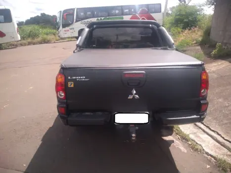 MITSUBISHI L 200 3.5 24V FLEX HPE 4X4  CABINE DUPLA AUTOMTICO, Foto 3