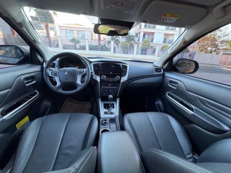 MITSUBISHI L 200 Triton 2.4 16V SPORT HPE-S 4X4 CABINE DUPLA TURBO DIESEL AUTOMTICO, Foto 9