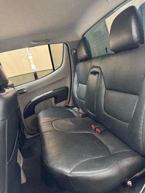 MITSUBISHI L 200 Triton 3.2 16V HPE 4X4 CABINE DUPLA TURBO DIESEL INTERCOOLER AUTOMTICO, Foto 11