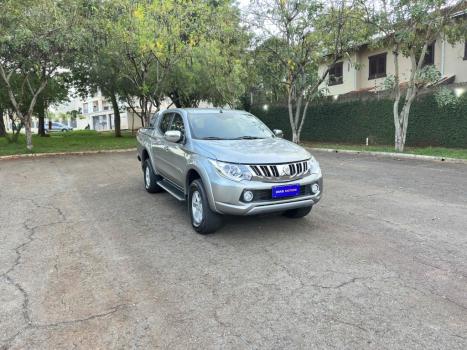 MITSUBISHI L 200 Triton 2.4 16V SPORT HPE MOTORSPORTS 4X4 CABINE DUPLA TURBO DIESEL AUTOMTICO, Foto 2