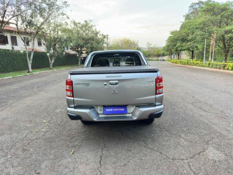 MITSUBISHI L 200 Triton 2.4 16V SPORT HPE MOTORSPORTS 4X4 CABINE DUPLA TURBO DIESEL AUTOMTICO, Foto 5