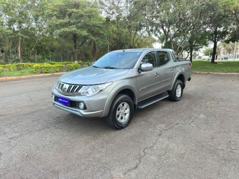 MITSUBISHI L 200 Triton 2.4 16V SPORT HPE MOTORSPORTS 4X4 CABINE DUPLA TURBO DIESEL AUTOMTICO, Foto 8