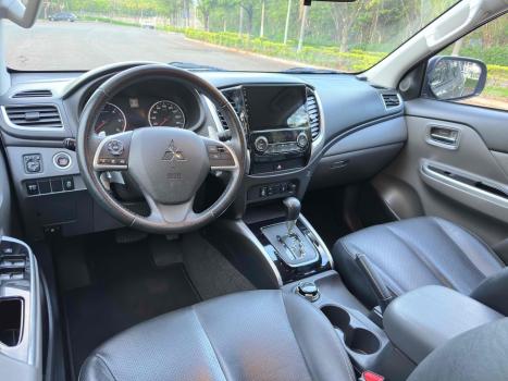 MITSUBISHI L 200 Triton 2.4 16V SPORT HPE MOTORSPORTS 4X4 CABINE DUPLA TURBO DIESEL AUTOMTICO, Foto 22