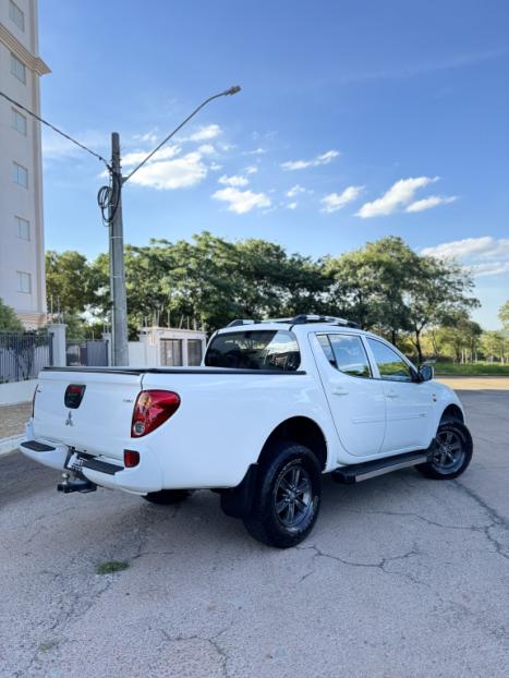 MITSUBISHI L 200 Triton 3.2 16V GLS 4X4 CABINE DUPLA TURBO DIESEL INTERCOOLER, Foto 7