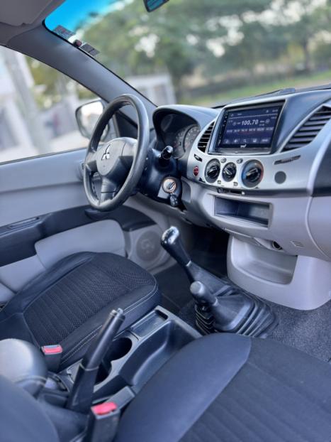 MITSUBISHI L 200 Triton 3.2 16V GLS 4X4 CABINE DUPLA TURBO DIESEL INTERCOOLER, Foto 12
