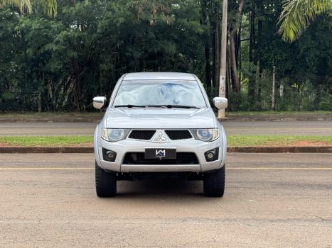 MITSUBISHI L 200 Triton 3.2 16V HPE 4X4 CABINE DUPLA TURBO DIESEL INTERCOOLER, Foto 2