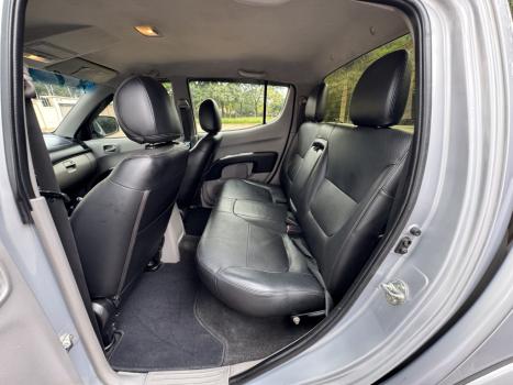 MITSUBISHI L 200 Triton 3.2 16V HPE 4X4 CABINE DUPLA TURBO DIESEL INTERCOOLER, Foto 9