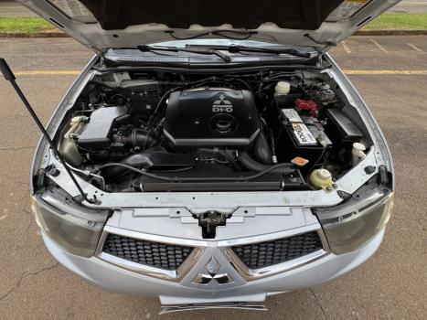 MITSUBISHI L 200 Triton 3.2 16V HPE 4X4 CABINE DUPLA TURBO DIESEL INTERCOOLER, Foto 10