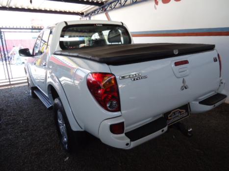MITSUBISHI L 200 Triton 3.2 16V HPE 4X4 CABINE DUPLA TURBO DIESEL INTERCOOLER AUTOMTICO, Foto 6