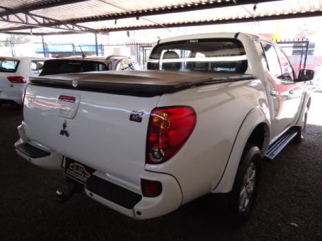 MITSUBISHI L 200 Triton 3.2 16V HPE 4X4 CABINE DUPLA TURBO DIESEL INTERCOOLER AUTOMTICO, Foto 7